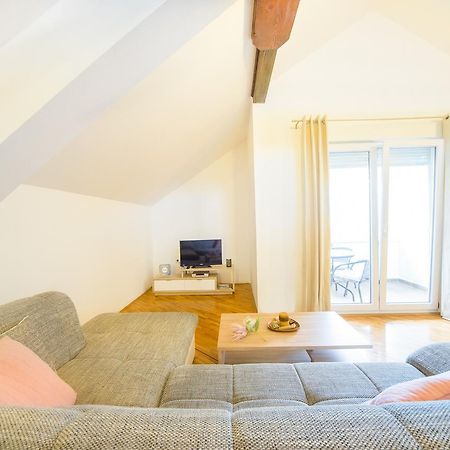Apartment Bastaja スルニュ エクステリア 写真