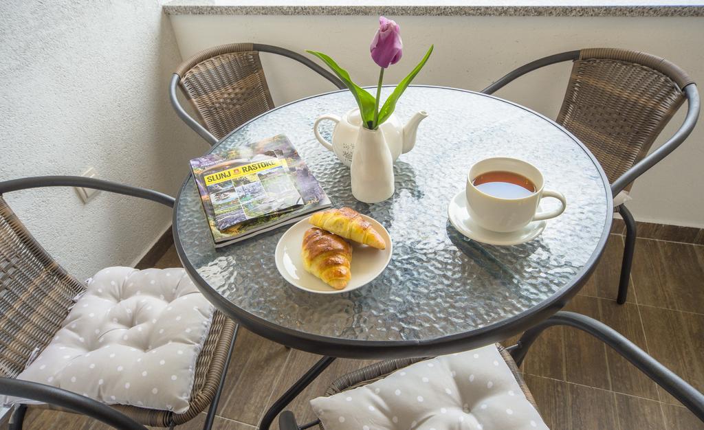 Apartment Bastaja スルニュ エクステリア 写真