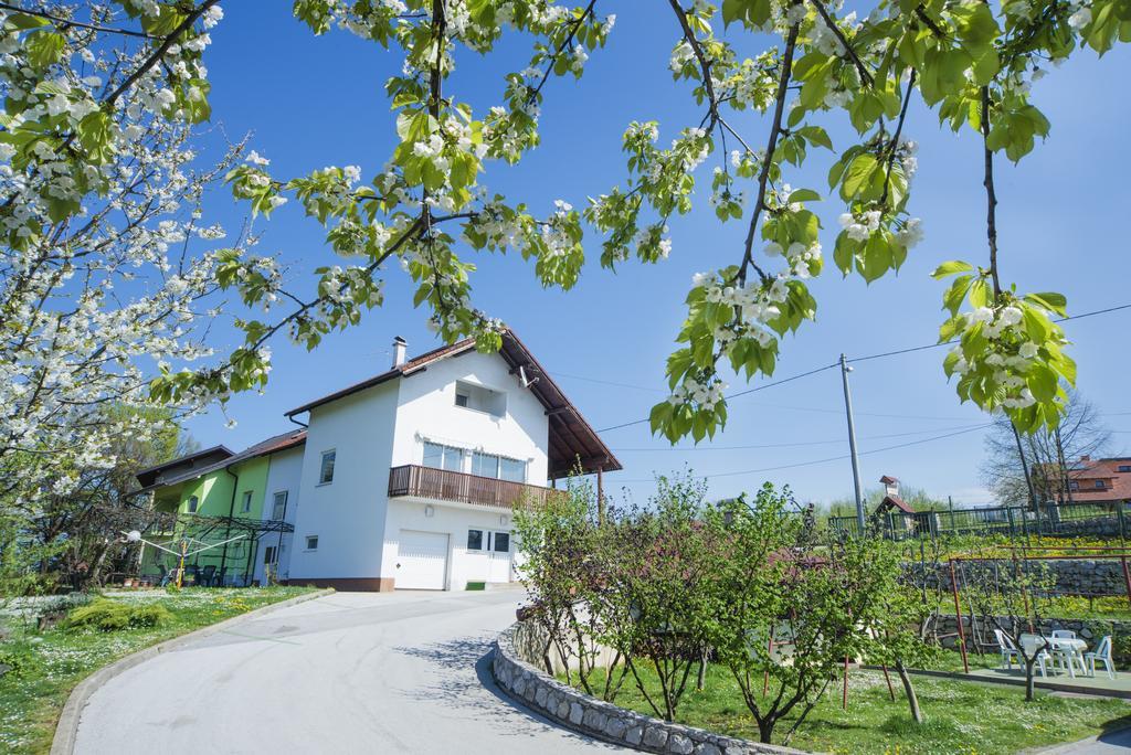 Apartment Bastaja スルニュ エクステリア 写真