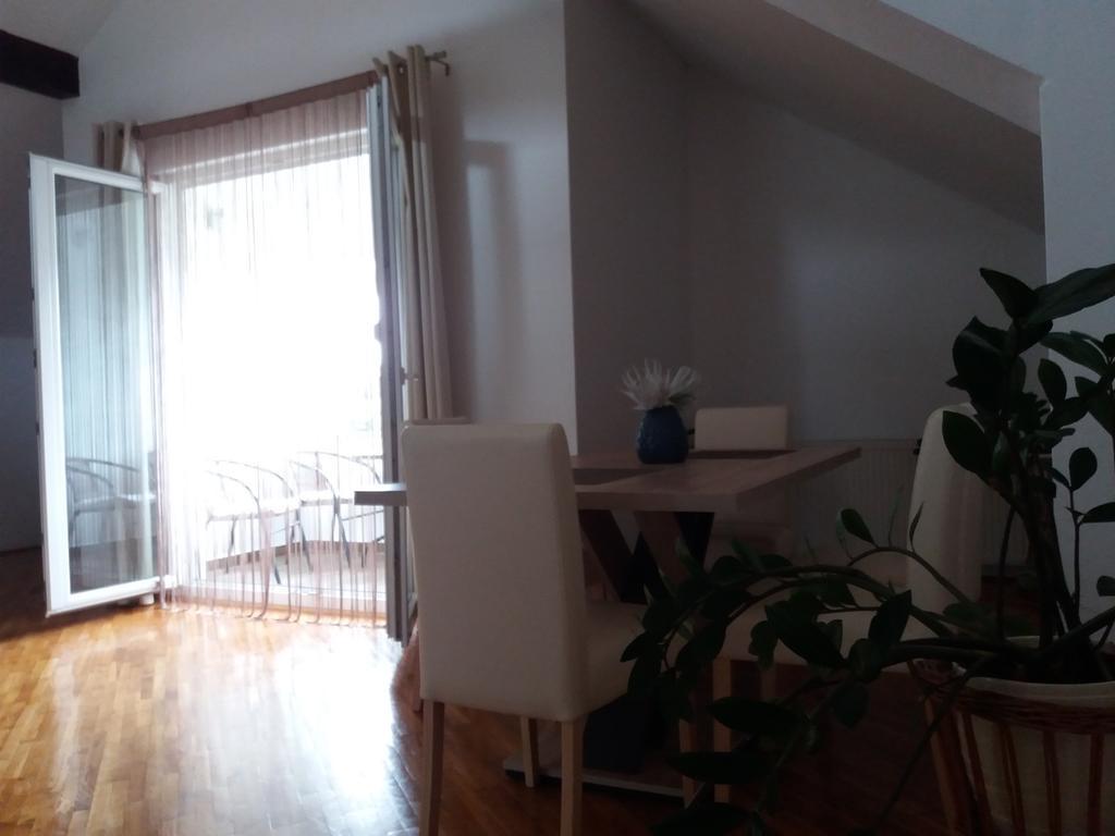 Apartment Bastaja スルニュ エクステリア 写真