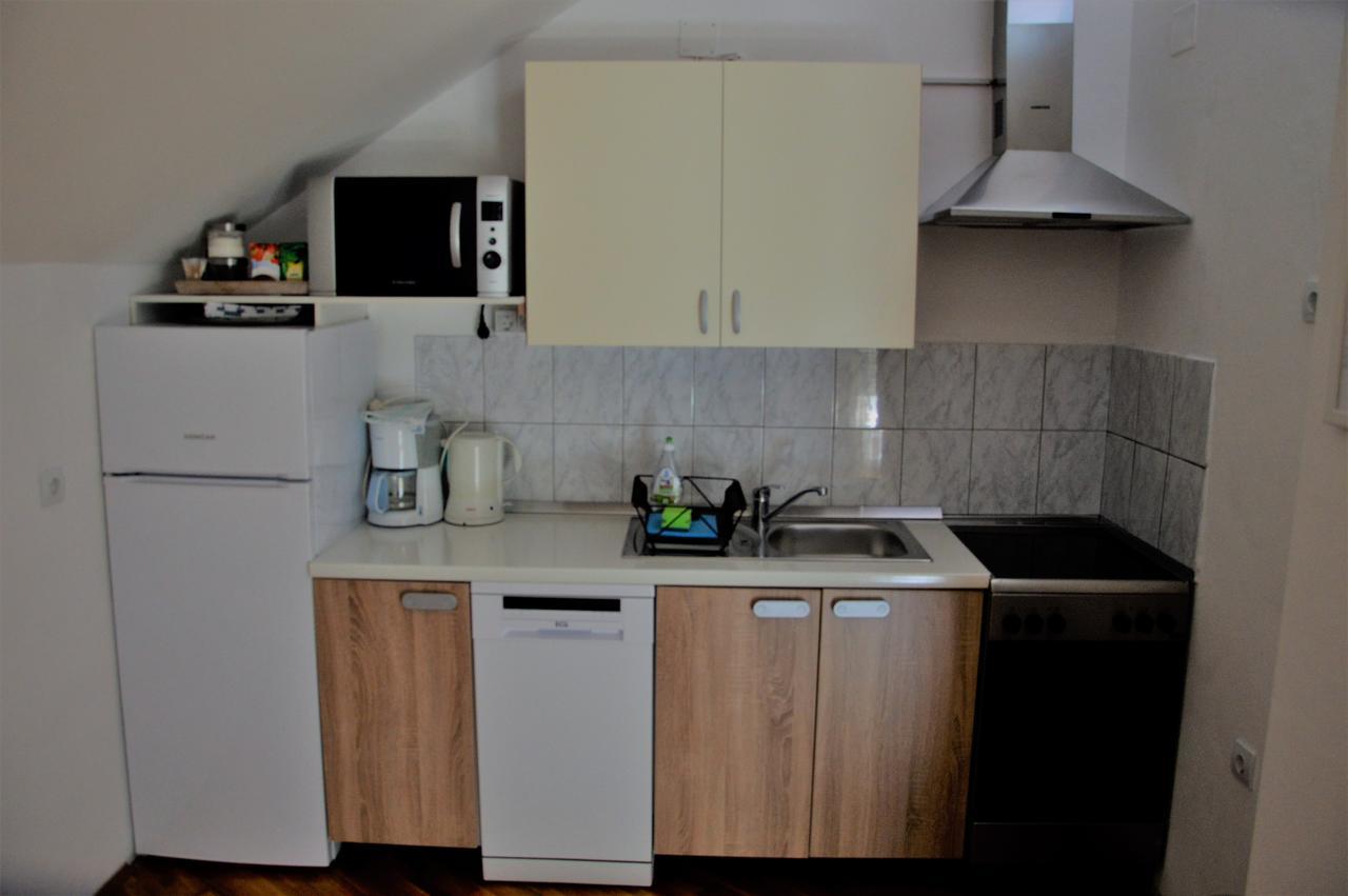 Apartment Bastaja スルニュ エクステリア 写真